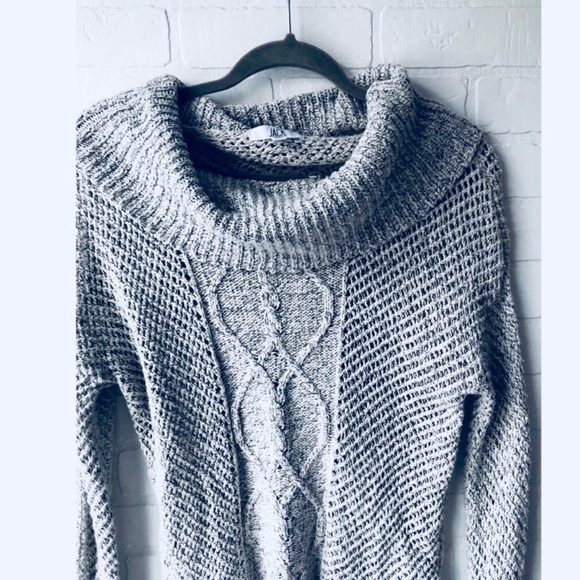 Jack by B.B. Dakota Gray Cowl Neck Sweater XS - Picture 5 of 5